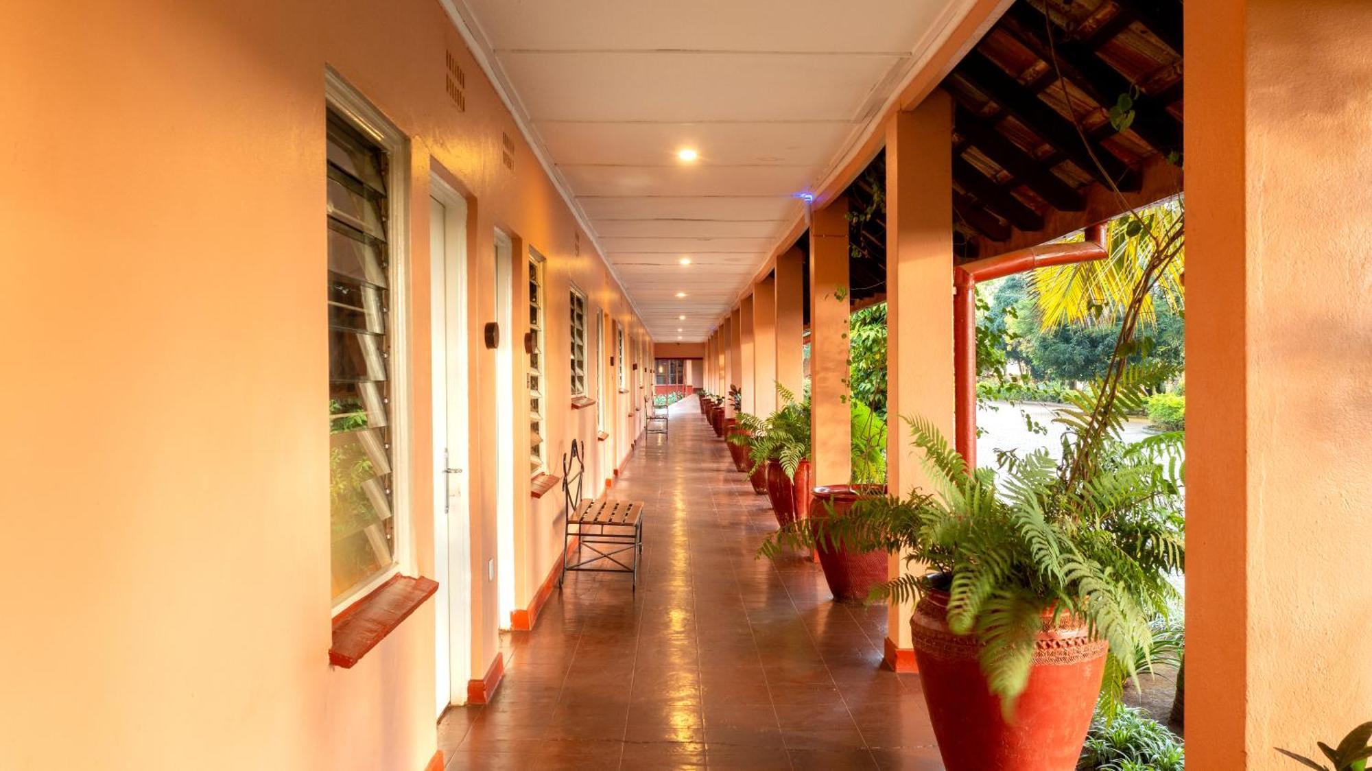 Masindi Hotel Exterior photo